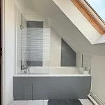 Prázdninový dům Jolie Colombe, Maison 3 Ch 2 Sdb Beau Jardin Terrasse Amenagee A 15 Mn A Pied De La Du Centre En Bessin Proche Golf Et D'omaha Et Bayeux *