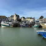 Jolie Colombe, Maison 3 Ch 2 Sdb Beau Jardin Terrasse Amenagee A 15 Mn A Pied De La Du Centre En Bessin Proche Golf Et D'omaha Et Bayeux Port-en-Bessin-Huppain