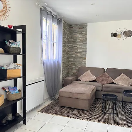 Jolie Colombe, Maison 3 Ch 2 Sdb Beau Jardin Terrasse Amenagee A 15 Mn A Pied De La Du Centre En Bessin Proche Golf Et D'omaha Et Bayeux * Port-en-Bessin-Huppain