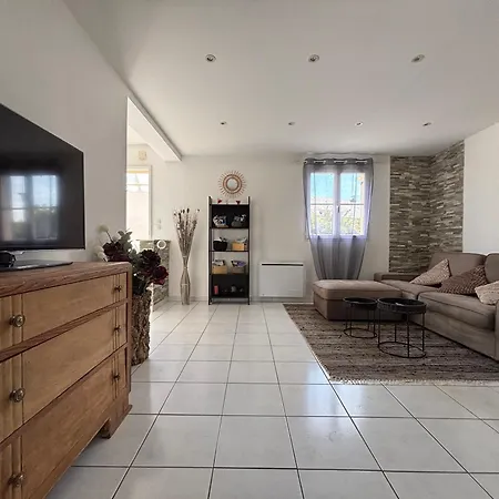 Jolie Colombe, Maison 3 Ch 2 Sdb Beau Jardin Terrasse Amenagee A 15 Mn A Pied De La Du Centre En Bessin Proche Golf Et D'omaha Et Bayeux * Port-en-Bessin-Huppain