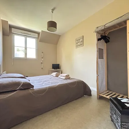 Jolie Colombe, Maison 3 Ch 2 Sdb Beau Jardin Terrasse Amenagee A 15 Mn A Pied De La Du Centre En Bessin Proche Golf Et D'omaha Et Bayeux * Port-en-Bessin-Huppain