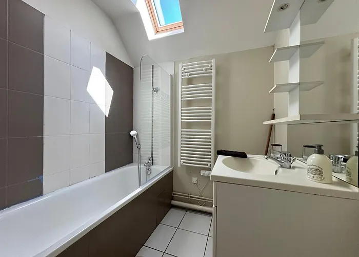 Jolie Colombe, Maison 3 Ch 2 Sdb Beau Jardin Terrasse Amenagee A 15 Mn A Pied De La Du Centre En Bessin Proche Golf Et D'omaha Et Bayeux * Port-en-Bessin-Huppain