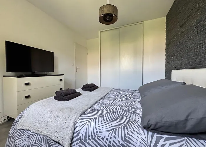 Jolie Colombe, Maison 3 Ch 2 Sdb Beau Jardin Terrasse Amenagee A 15 Mn A Pied De La Du Centre En Bessin Proche Golf Et D'omaha Et Bayeux Port-en-Bessin-Huppain