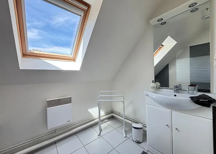 Jolie Colombe, Maison 3 Ch 2 Sdb Beau Jardin Terrasse Amenagee A 15 Mn A Pied De La Du Centre En Bessin Proche Golf Et D'omaha Et Bayeux Port-en-Bessin-Huppain