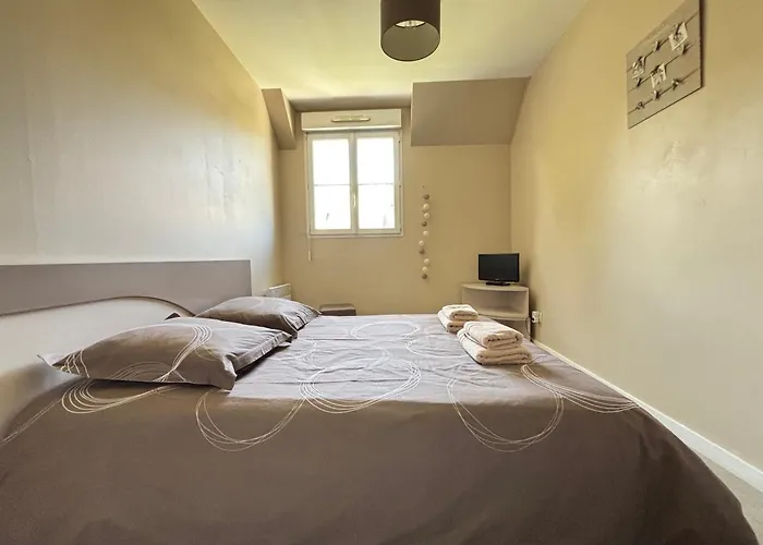 Jolie Colombe, Maison 3 Ch 2 Sdb Beau Jardin Terrasse Amenagee A 15 Mn A Pied De La Du Centre En Bessin Proche Golf Et D'omaha Et Bayeux Port-en-Bessin-Huppain