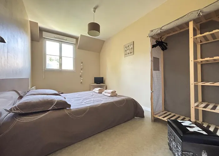 Jolie Colombe, Maison 3 Ch 2 Sdb Beau Jardin Terrasse Amenagee A 15 Mn A Pied De La Du Centre En Bessin Proche Golf Et D'omaha Et Bayeux * Port-en-Bessin-Huppain