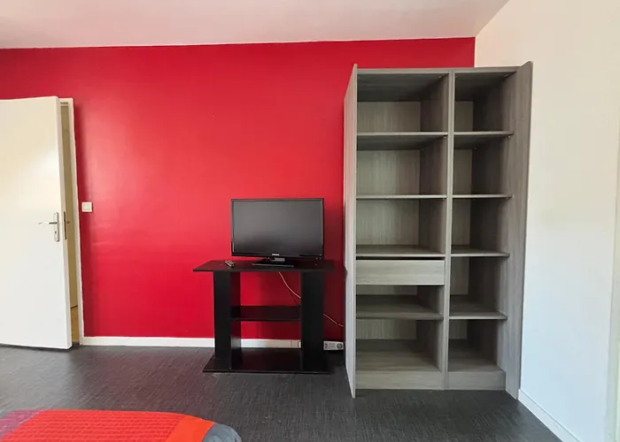 Jolie Colombe, Maison 3 Ch 2 Sdb Beau Jardin Terrasse Amenagee A 15 Mn A Pied De La Du Centre En Bessin Proche Golf Et D'omaha Et Bayeux Holiday home *