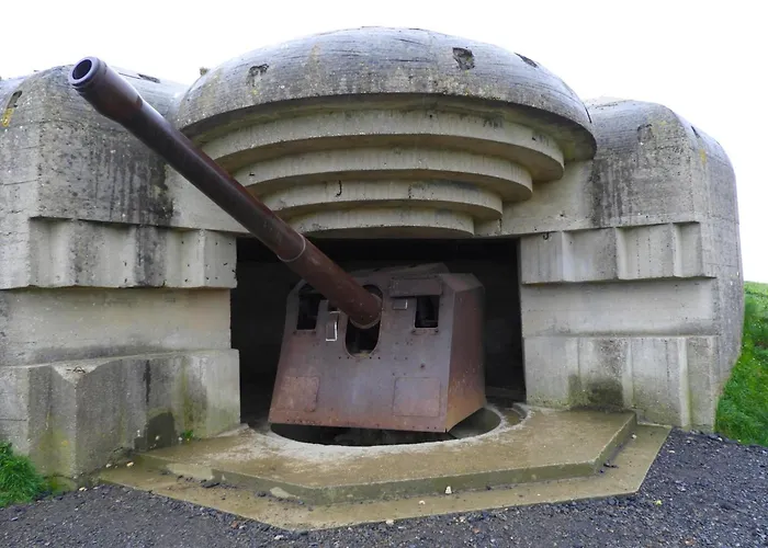 Jolie Colombe, Maison 3 Ch 2 Sdb Beau Jardin Terrasse Amenagee A 15 Mn A Pied De La Du Centre En Bessin Proche Golf Et D'omaha Et Bayeux Prázdninový dům *
